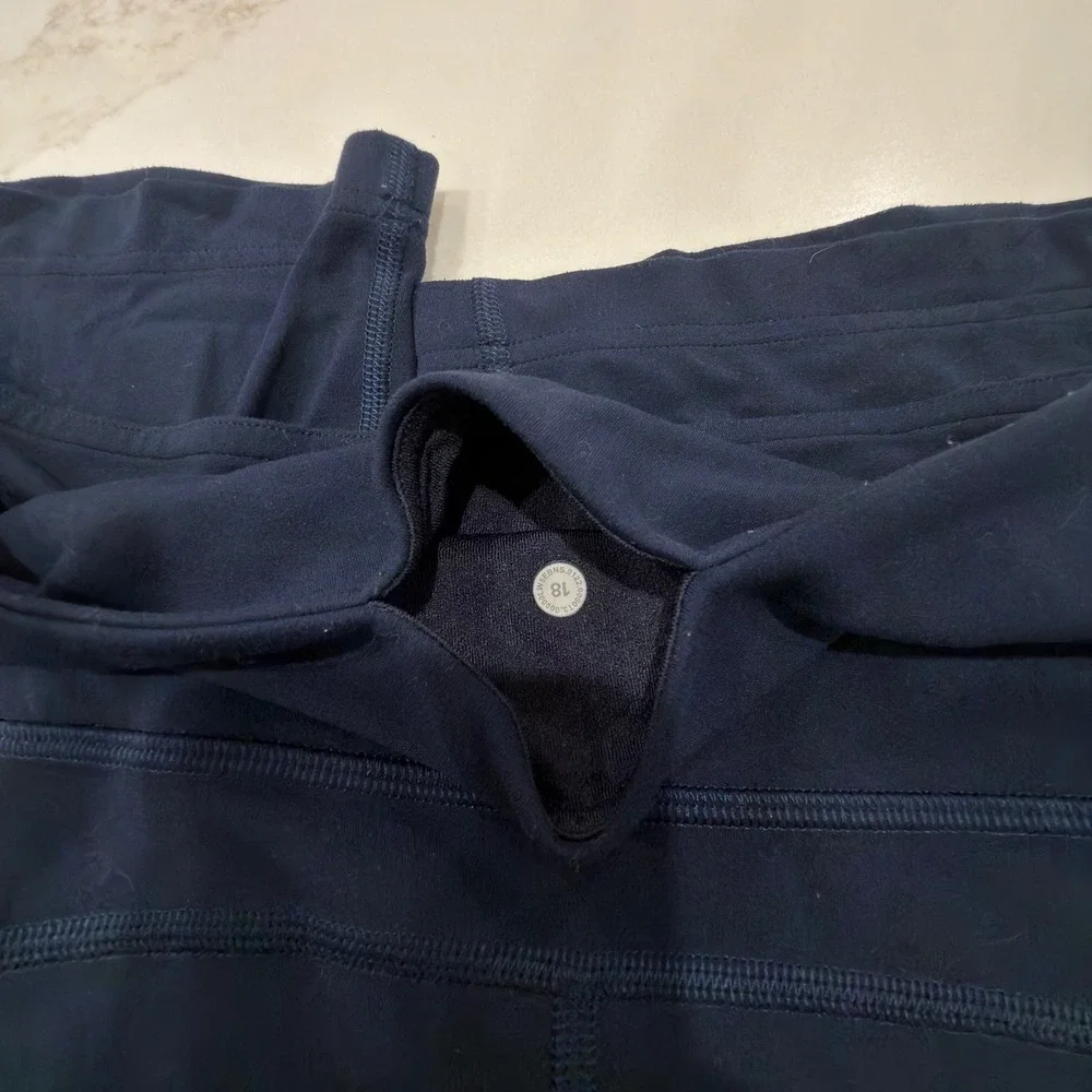 Lululemon Groove Super High-Rise Flared Pant Navy Blue Nulu Yoga Size 18